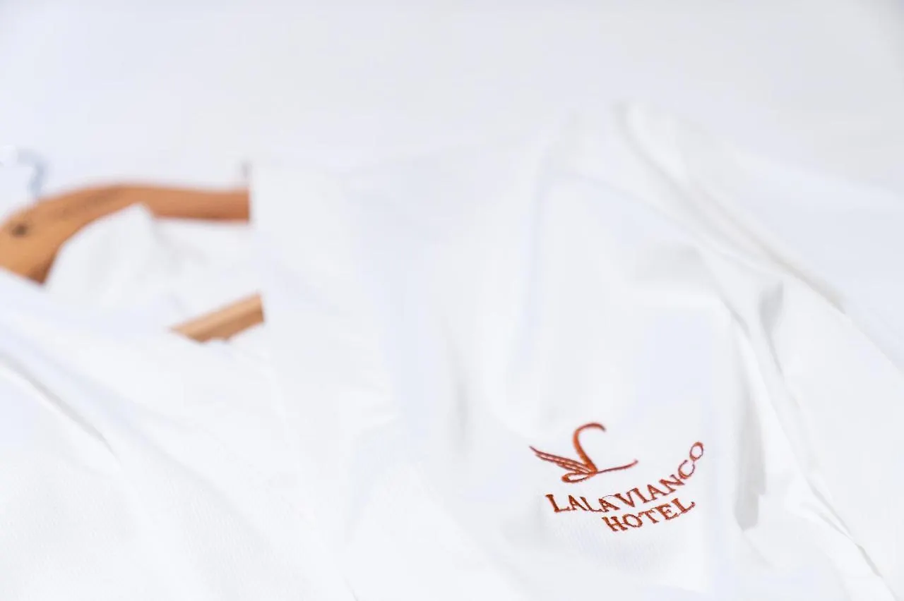 Lala Vianco Business Hotel Puszan 3*,