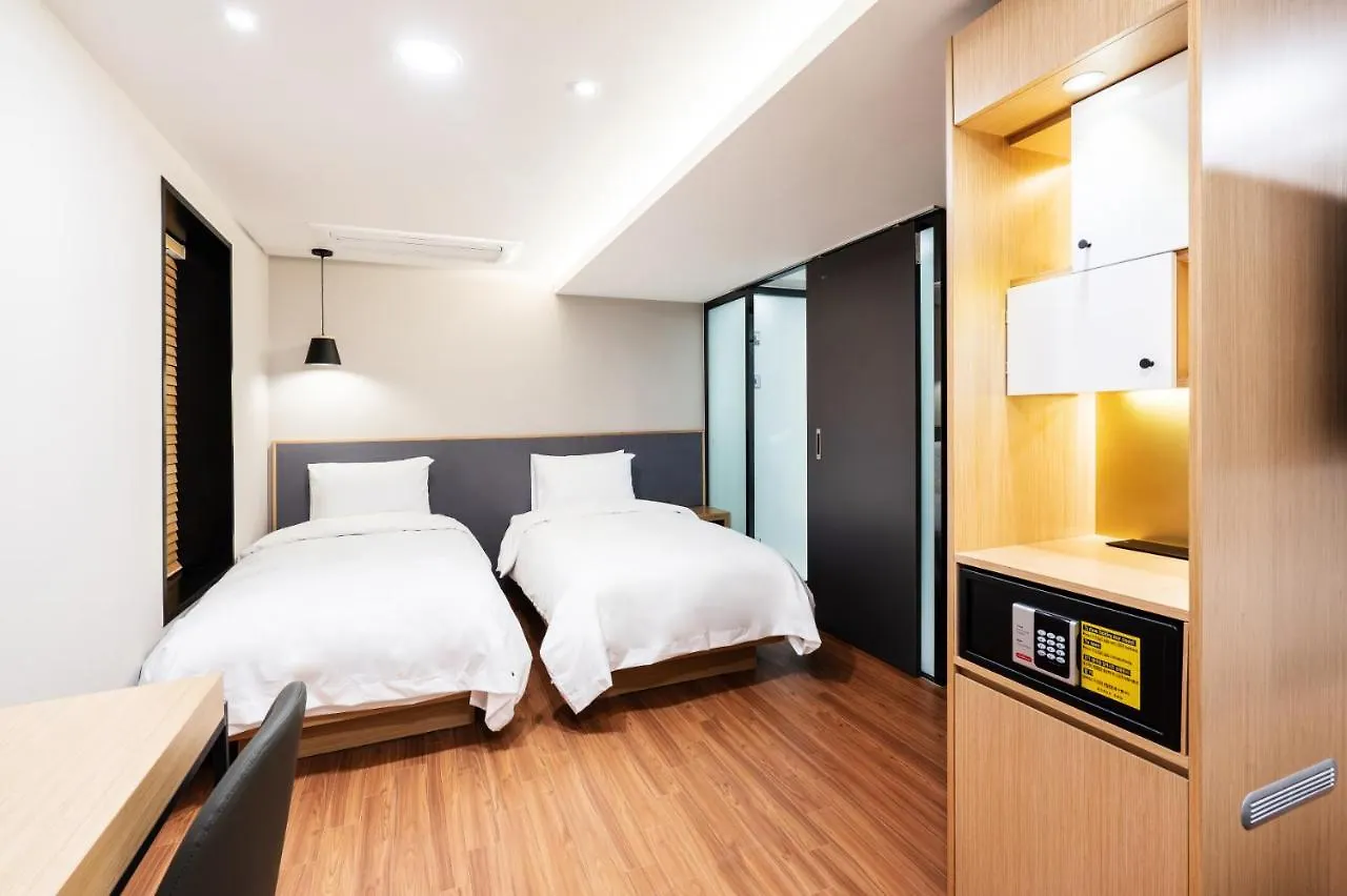 Lala Vianco Business Hotel Busan 3*,  South Korea