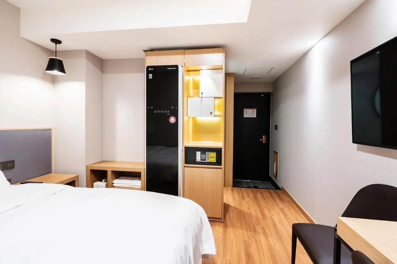 Lala Vianco Business Hotel Busan 3*,  South Korea
